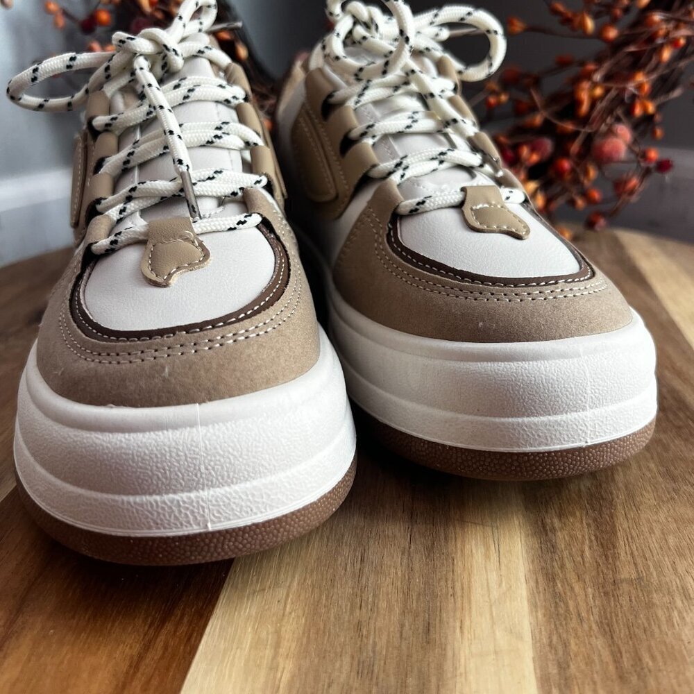 TMT Sunnei Womens Athleisure Teddy Colorblock Lace Up Sneaker Sz 6.5 White Khaki - Picture 5 of 14